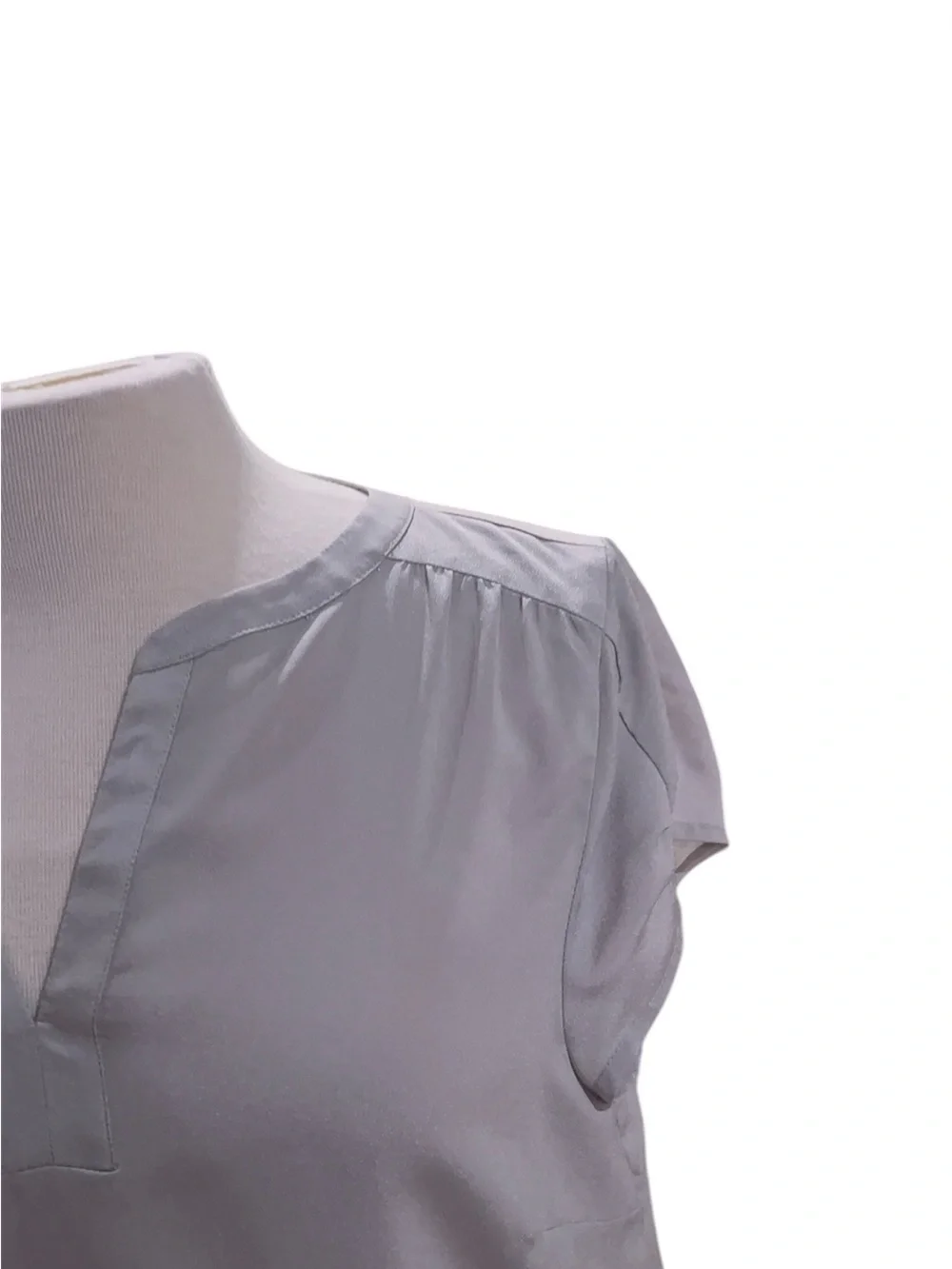 The Limited Light Gray V-Neck Cap Sleeve Blouse - Picture 4 of 4